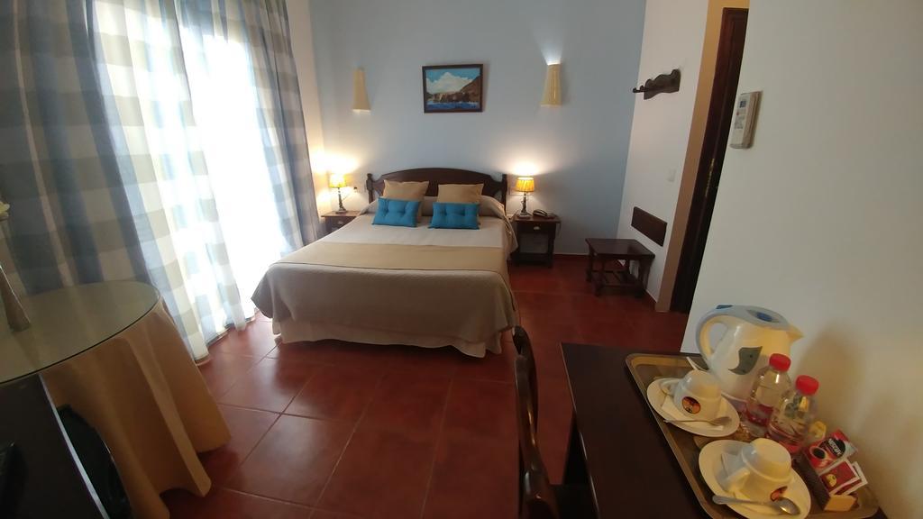 אגווה אמרגה Hotel Las Calas מראה חיצוני תמונה