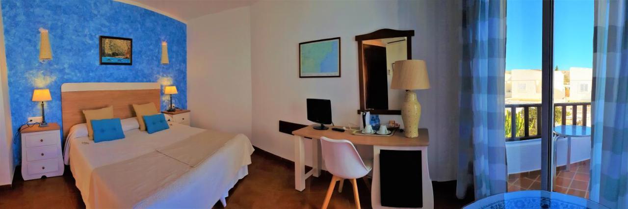 אגווה אמרגה Hotel Las Calas מראה חיצוני תמונה
