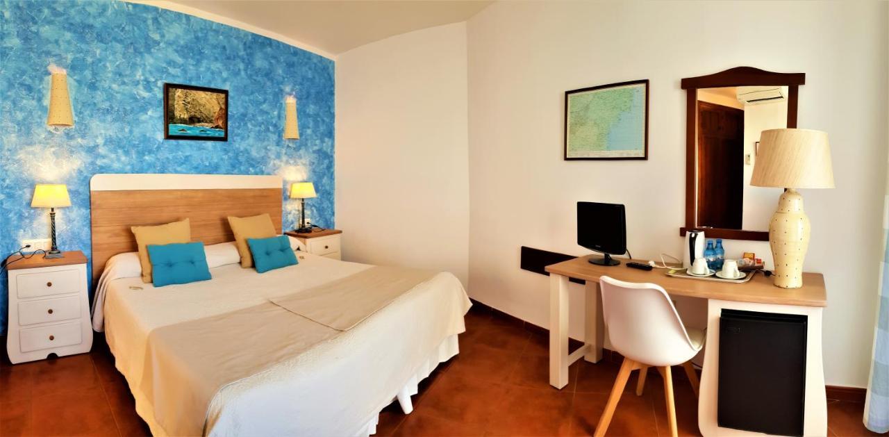 אגווה אמרגה Hotel Las Calas מראה חיצוני תמונה