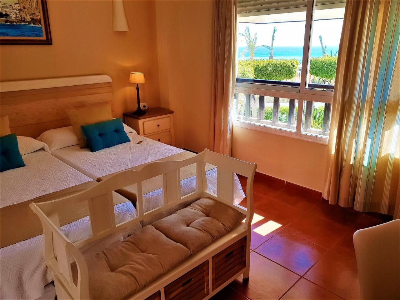 אגווה אמרגה Hotel Las Calas מראה חיצוני תמונה